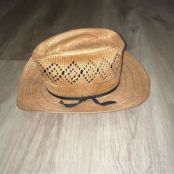 Luskey's Woven Straw Cowboy Hat - Picture 9 of 10